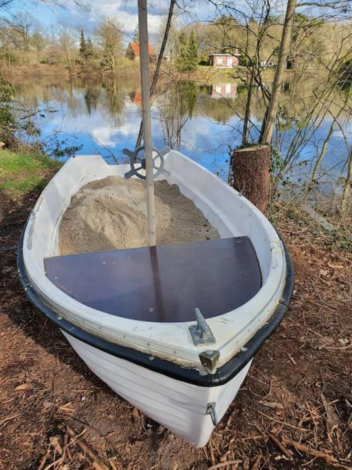 Ferienhaus Blauer See Mit Optionalem Hot-Tub Bockhorn  Ngoại thất bức ảnh