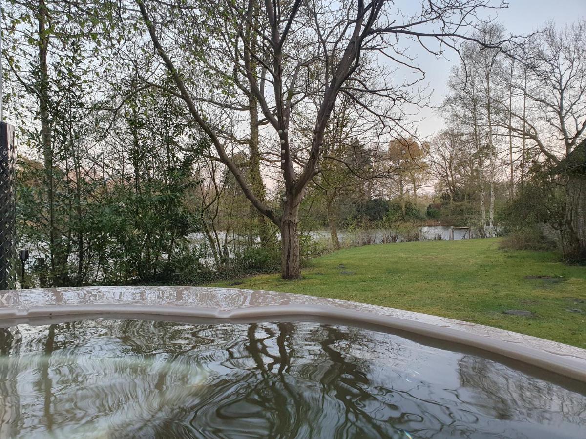 Ferienhaus Blauer See Mit Optionalem Hot-Tub Bockhorn  Ngoại thất bức ảnh
